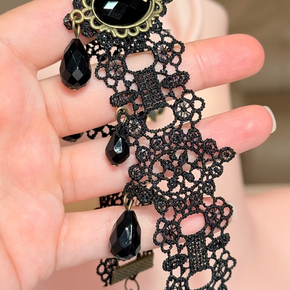 ⚜️ Vamp Black Lace Choker Necklace - Picture 12 of 12